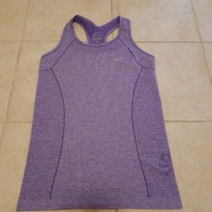 Nike seamless dri fit tank